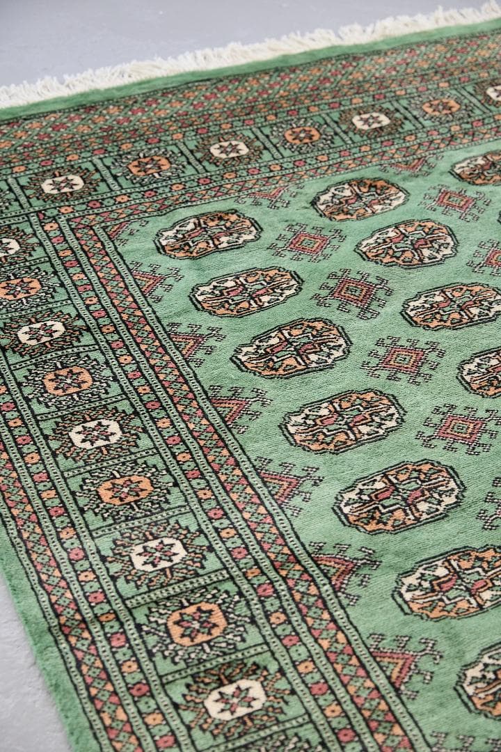 新品 大型ヴィンテージラグ パキスタン絨毯（242×152cm）緑 茶 黒 黄