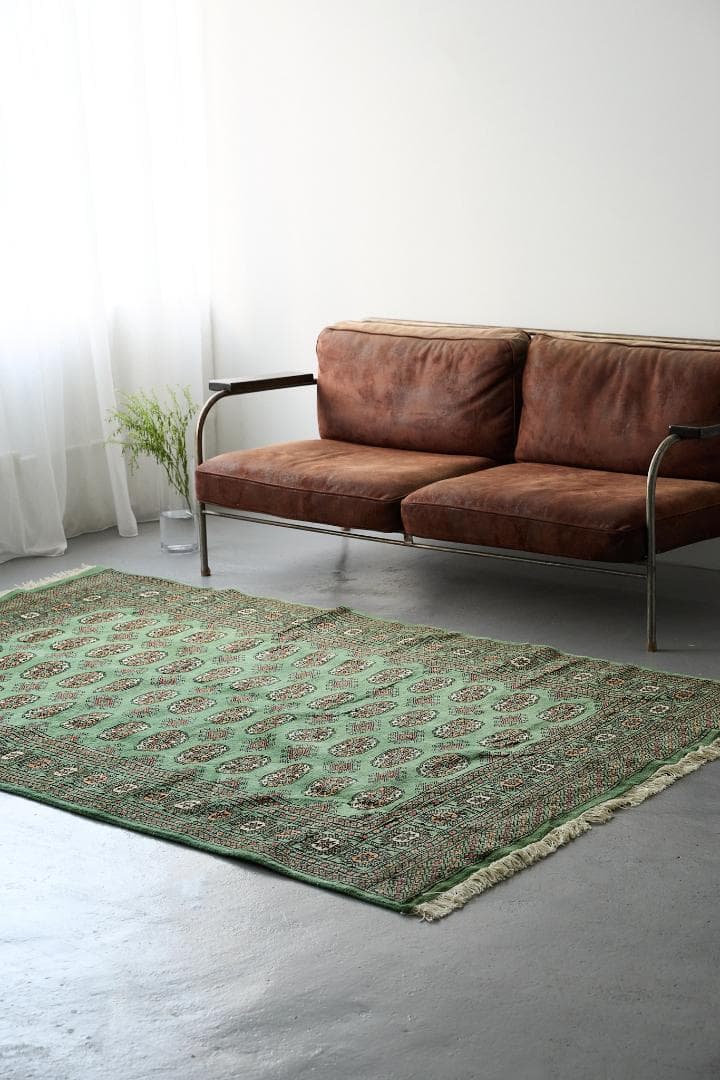 新品 大型ヴィンテージラグ パキスタン絨毯（242×152cm）緑 茶 黒 黄