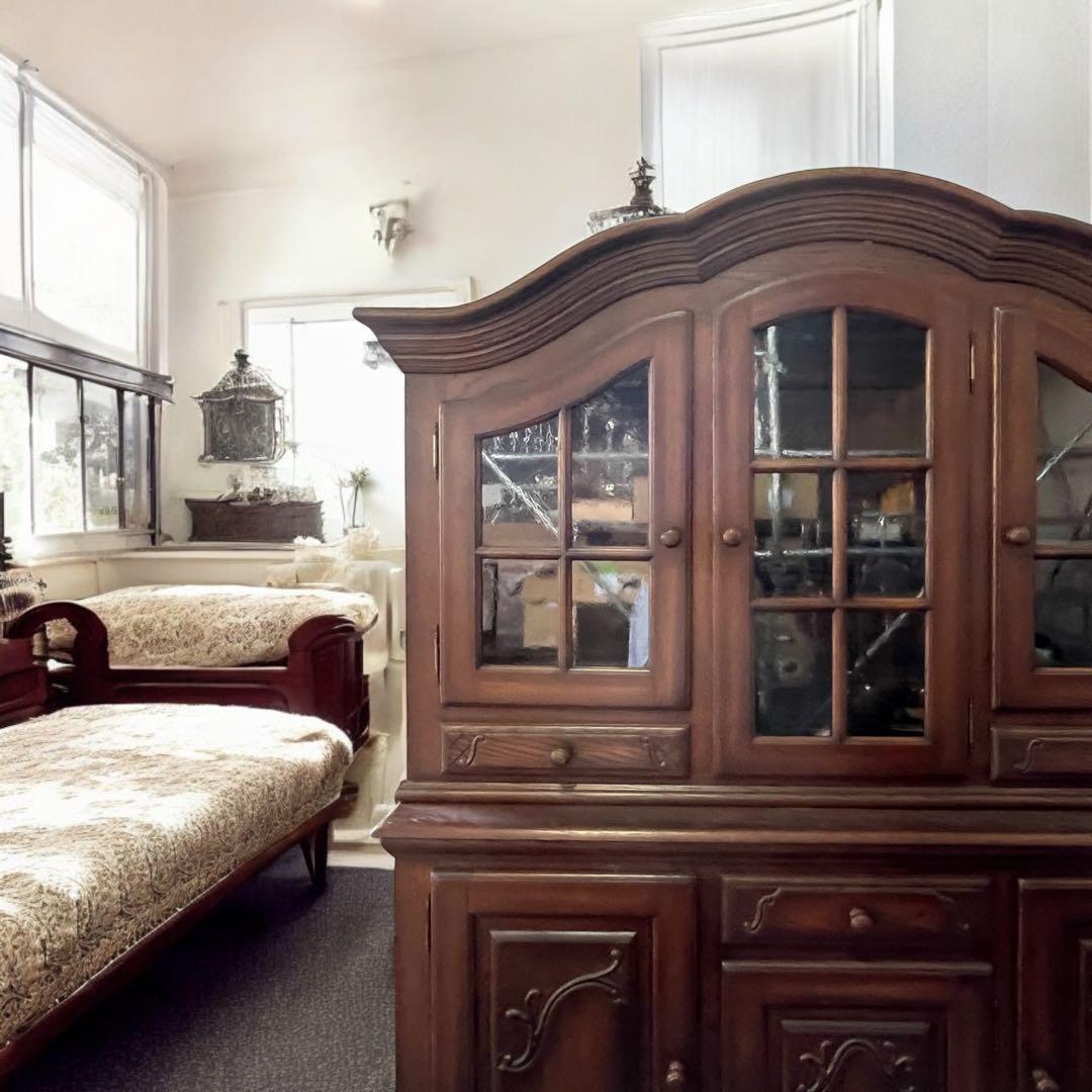 お値引しましたJORIS カップボード キャビネット ダッチカントリー 店舗什器