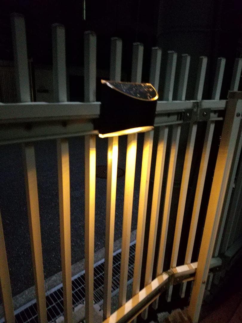 エコなのにおしゃれ あたたかい暖色系 屋外用LEDソーラーライト