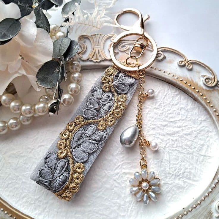 mamerin ♪様お取引中⭐3186⭐❣️大人可愛い華やかアクセ❣️オリジナル