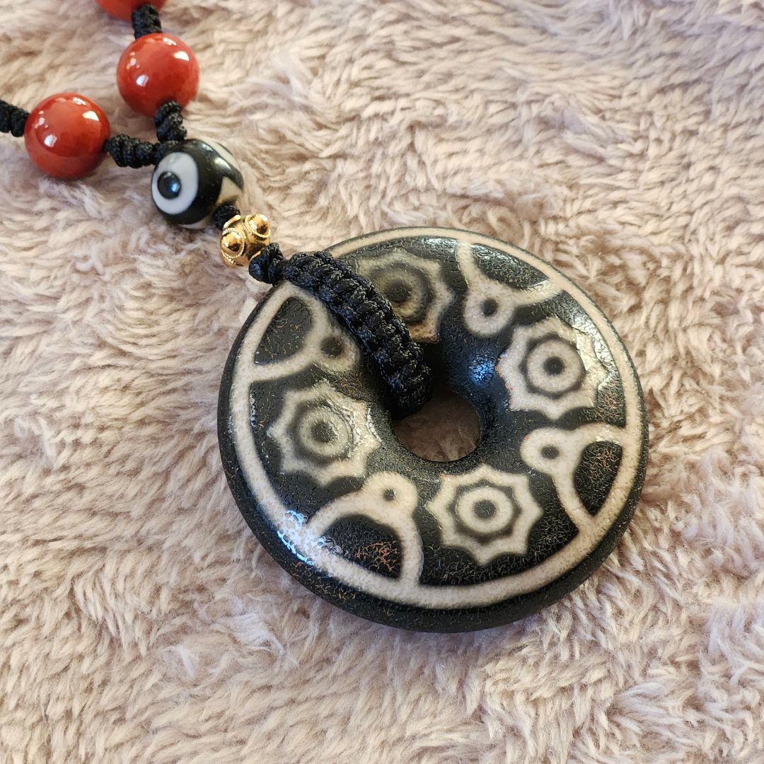 チベット天珠 九宮八卦 三眼7珠 紅玉髄瑪瑙 32玉 チベット直送