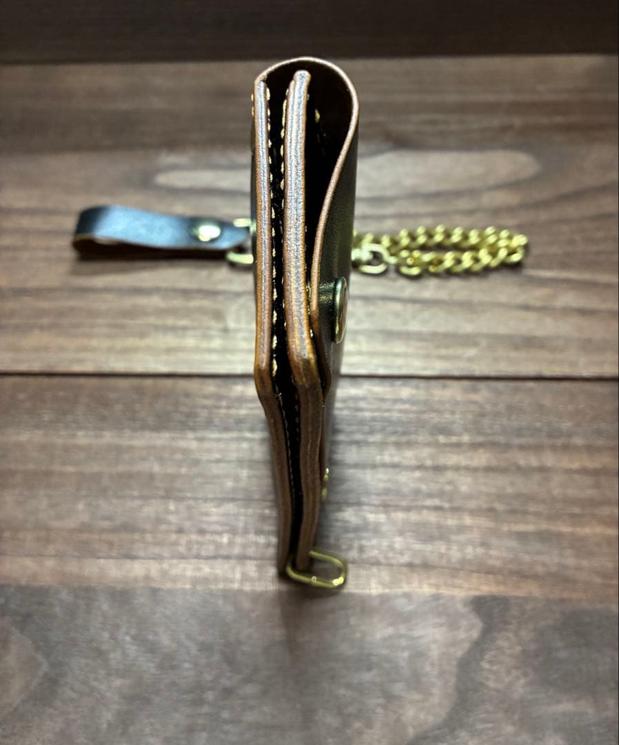 本革ミドルトラッカーウォレット