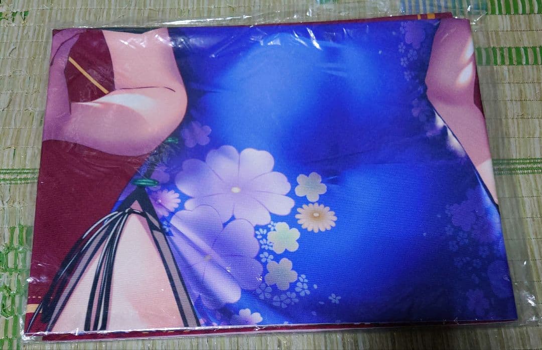 はにかみ、彼女は恋をする はにかみチャイナカフェ限定 テーブルクロス 地上ひかげ