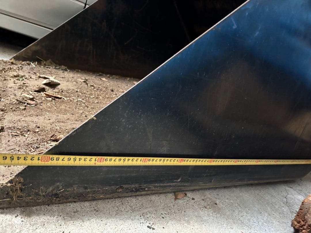 金属製バケット 約80cm幅