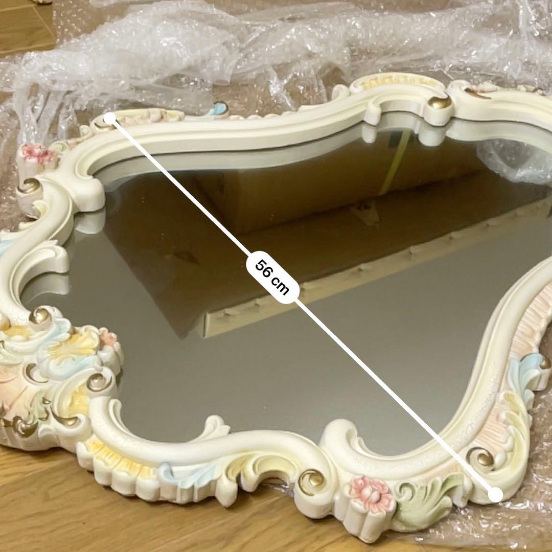 【期間限定値下げ⭐︎12/23迄】壁掛け　鏡　アンティーク　レトロ　花　ゴールド