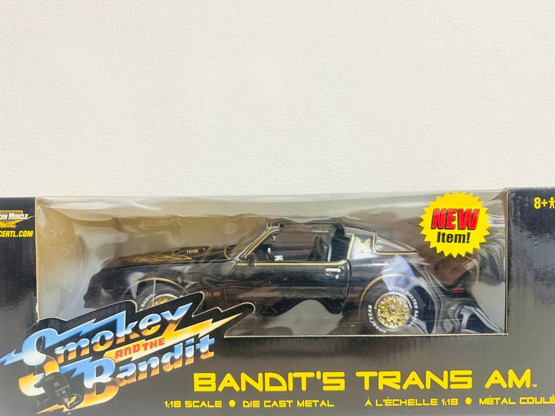 Ertl/'77 Pontiacポンティアック TransAmトランザム1/18 - メルカリ