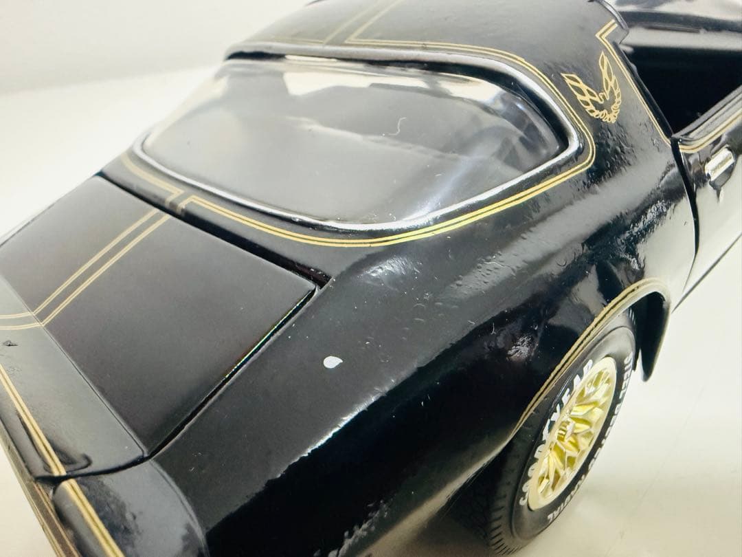 Ertl/'77 Pontiacポンティアック TransAmトランザム1/18 - メルカリ