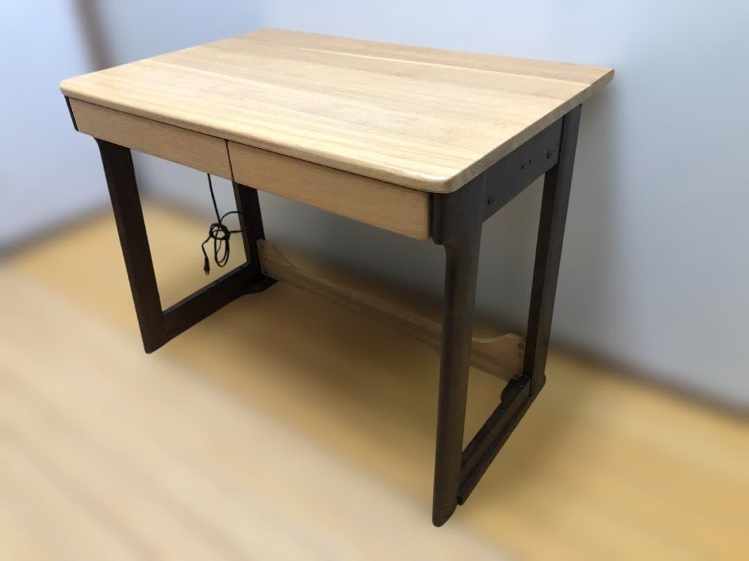 送料無料 イトーキ 奥行可変デスク 天然木 学習机 事務机 251026-8