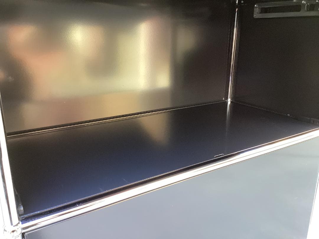 鍵付き　USMハラー キャビネット 1列5段　ブラック系　引き出し