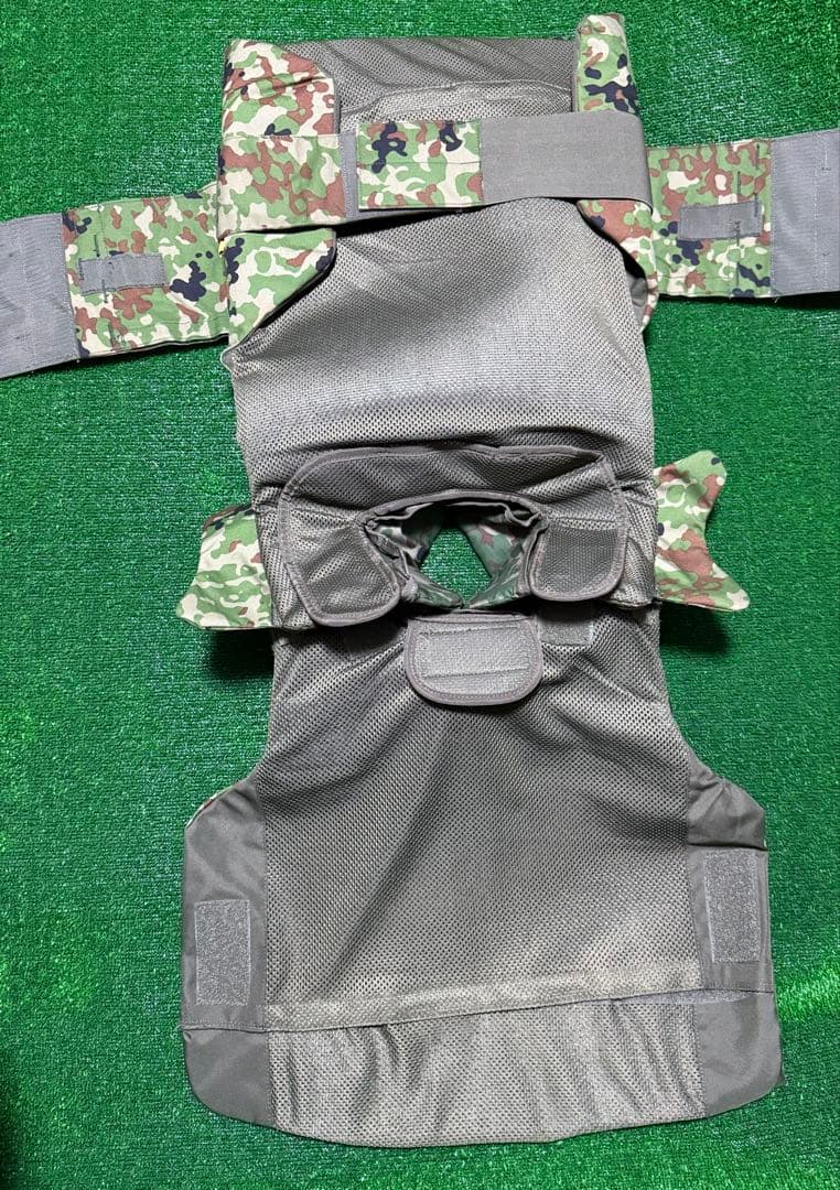 陸上自衛隊 戦闘防弾チョッキ3型（エスグラ製レプリカ Sサイズ）※一部
