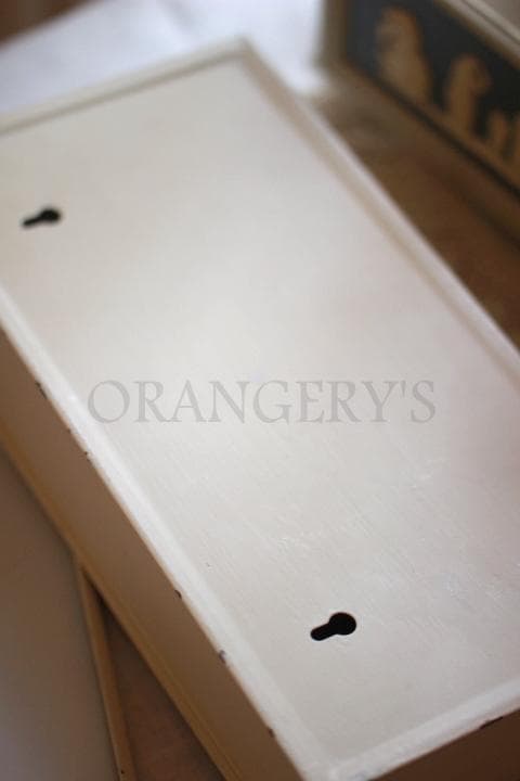 【セール中】1950－1960年ヴィンテージ白＆ゴールドのティッシュカバー