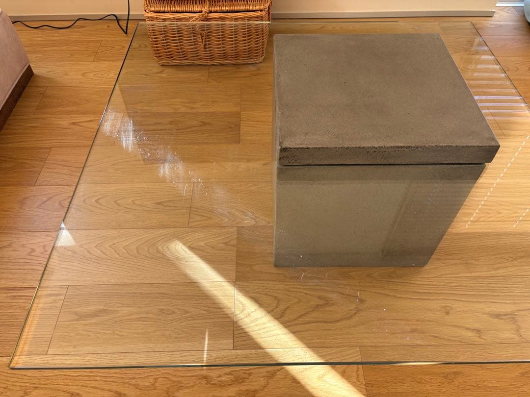 モーダエンカーサ　ローテーブル