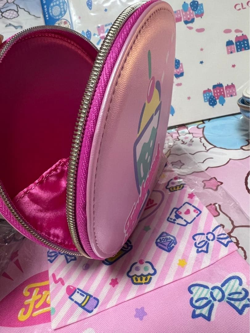 サンリオ フレッシュパンチ 希少 ポーチ＆小物入れ セット