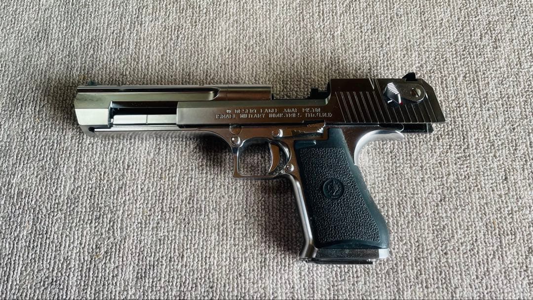 東京マルイ　DESERT EAGLE .50AE ガスガン