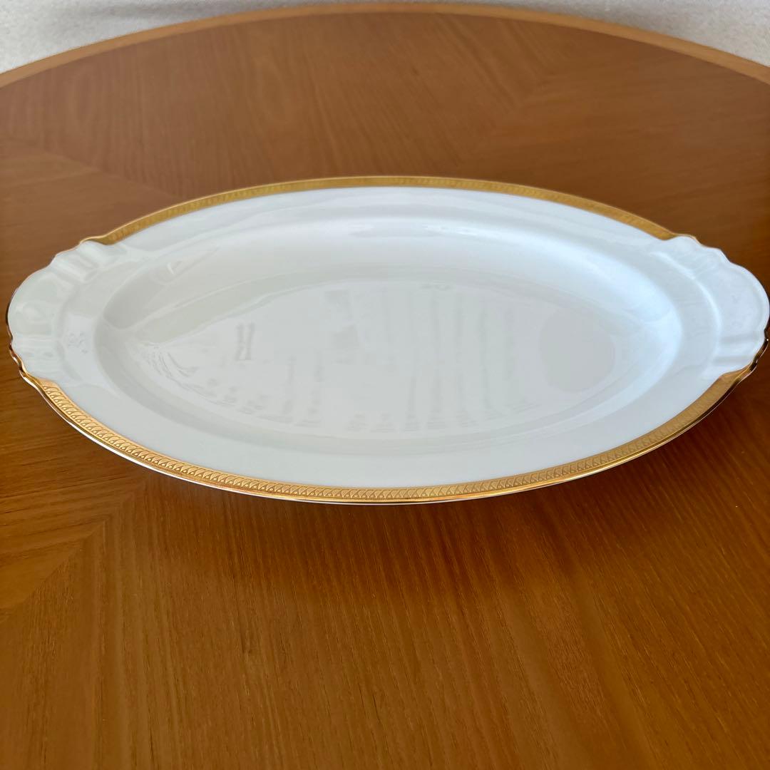 大倉陶園　片葉金蝕　ベーカー