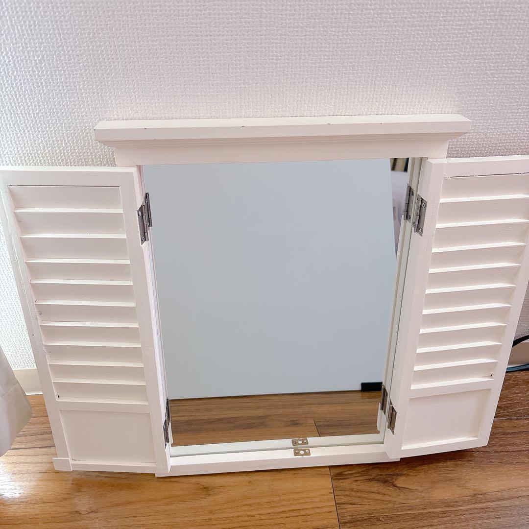 Salut! サリュ 窓型ミラー アンティーク調