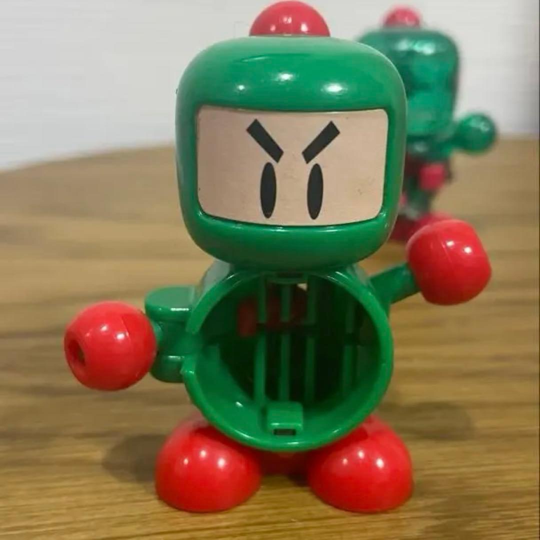 ビーダマン ボンバーマン 2体セット - メルカリ