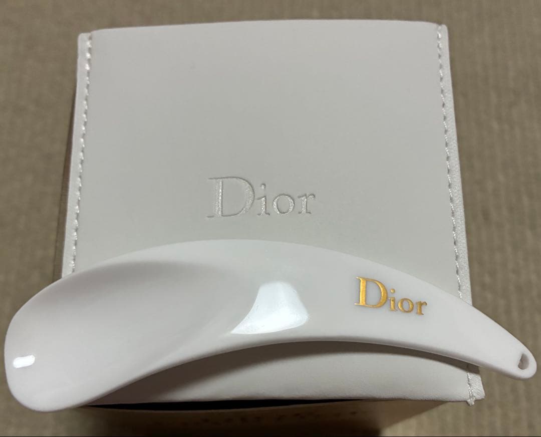 Dior プレステージ ル ゴマージュ (スクラブ)