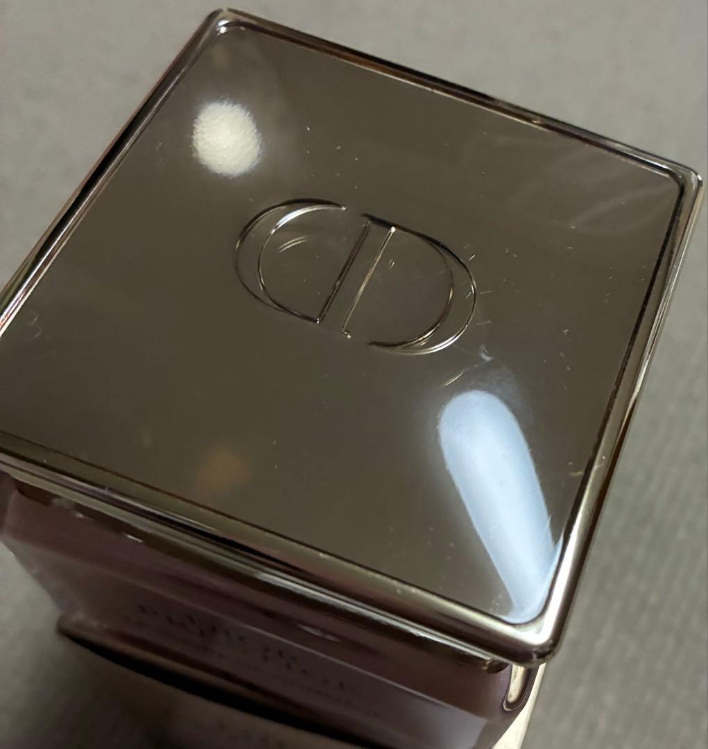 Dior プレステージ ル ゴマージュ (スクラブ)