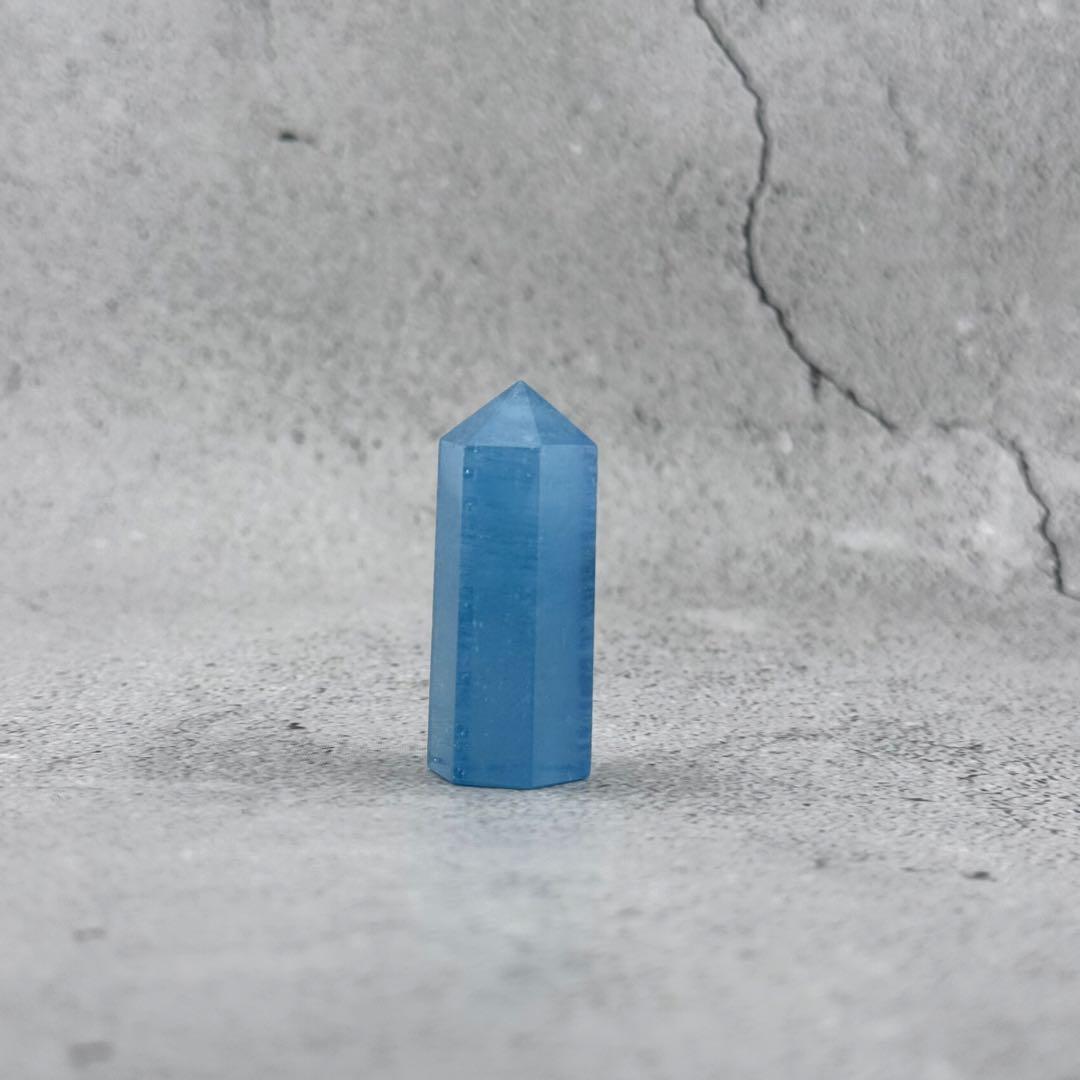 G-117アクアマリン六角ポイント　水色原石　天然石　パワーストーン
