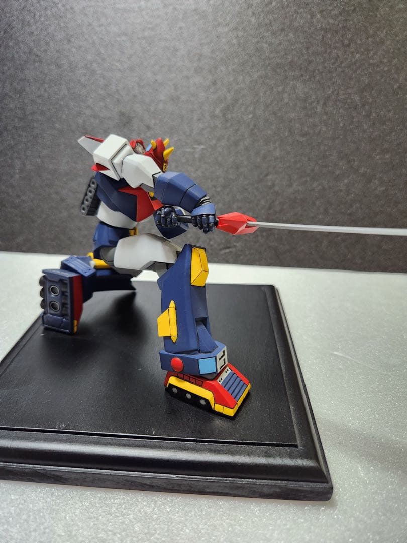 【遂に出品！究極のプロ完成品No16】超電磁マシーン　ボルテスV レジン速水仁司