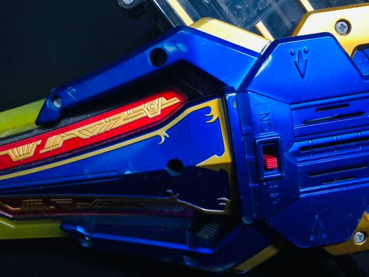 セブンイレブン限定 キングラウザー - メルカリ