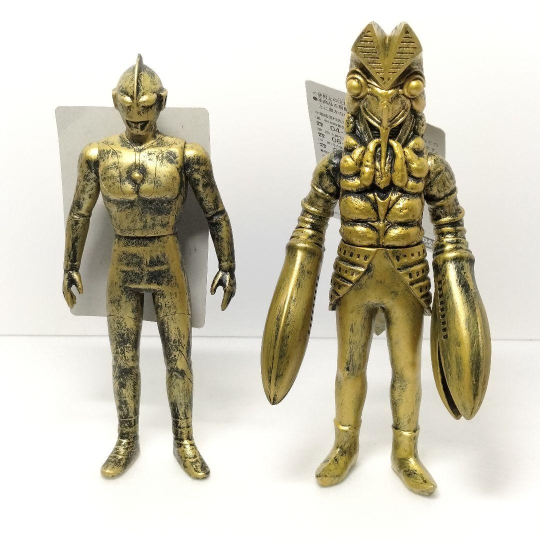 ウルトラマンシリーズ 40周年記念 ゴールドソフビ ウルトラマン