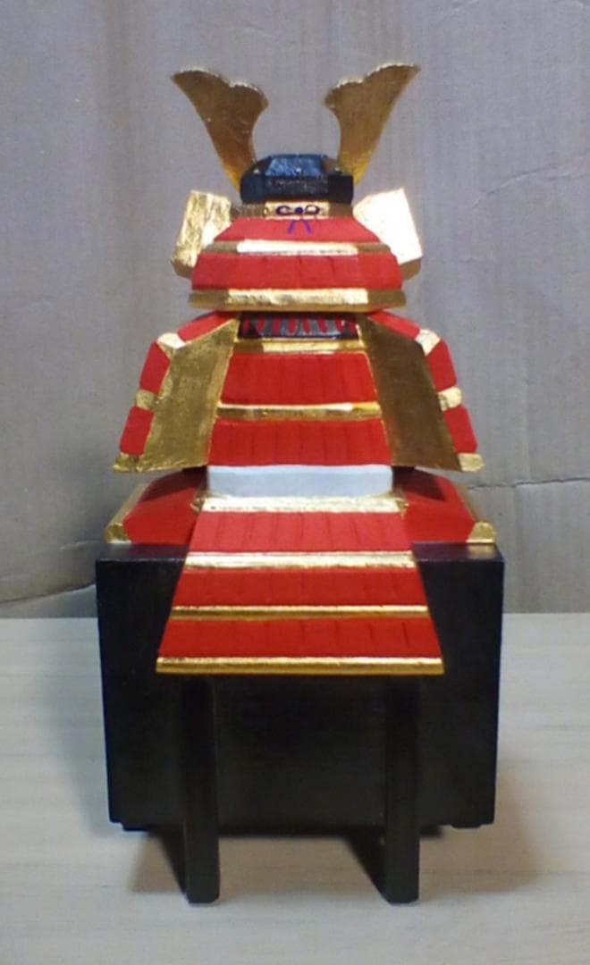 奈良一刀彫　五月人形「甲冑平飾」