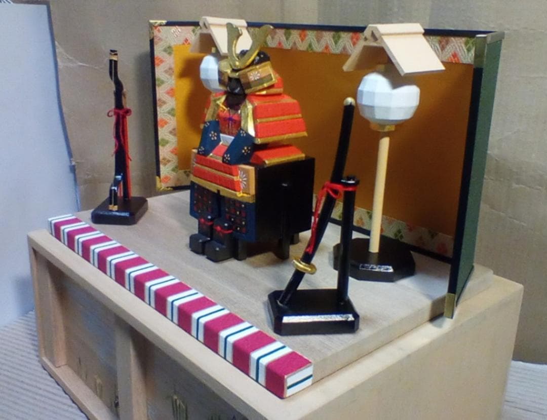 奈良一刀彫　五月人形「甲冑平飾」