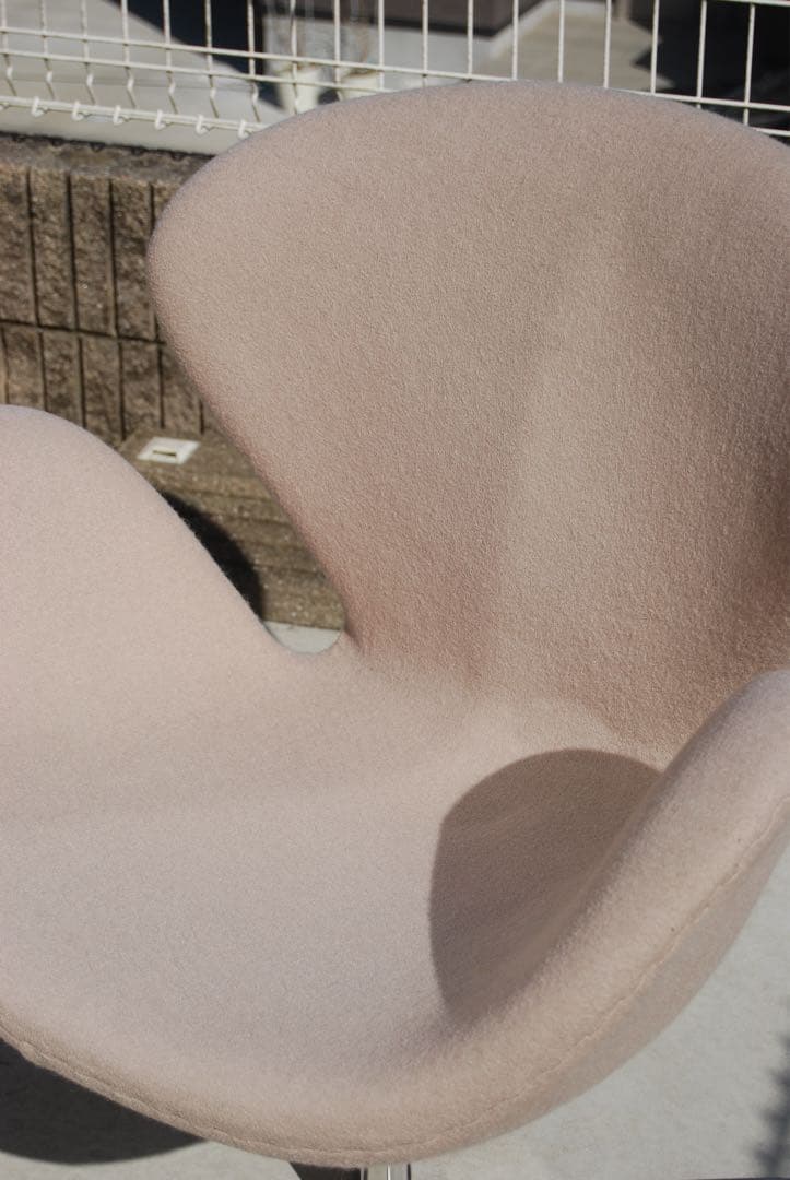 スワンチェア　ホワイト　1人掛け