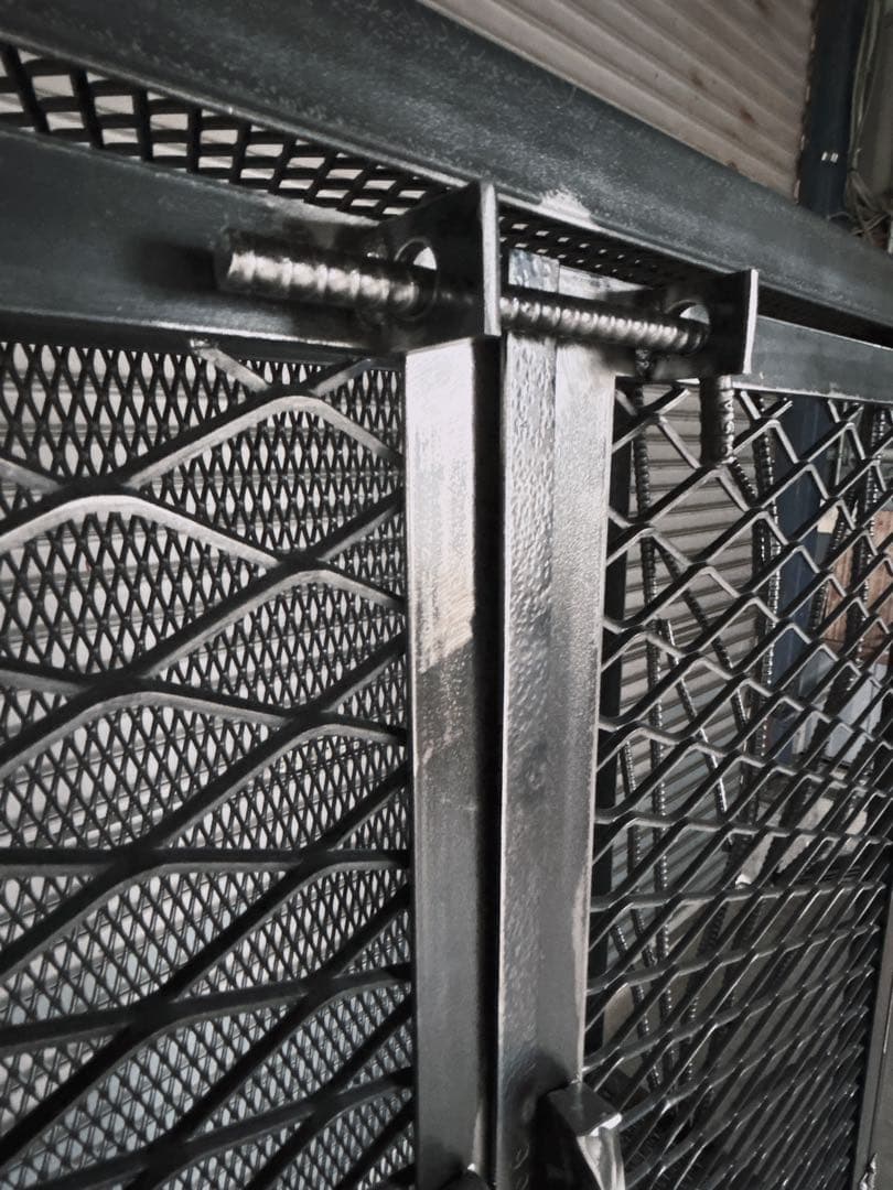 大幅お値下げ　アイアンキャビネット　ASE インダストリアル家具　デザイン家具