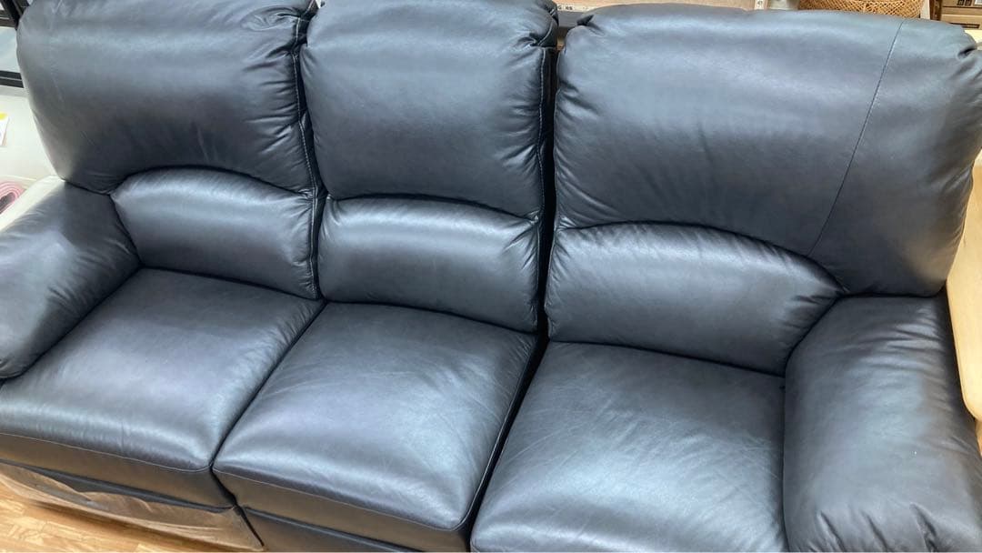値引しました。　電動リクライニングソファ　　定価15万円で購入　引き取り可