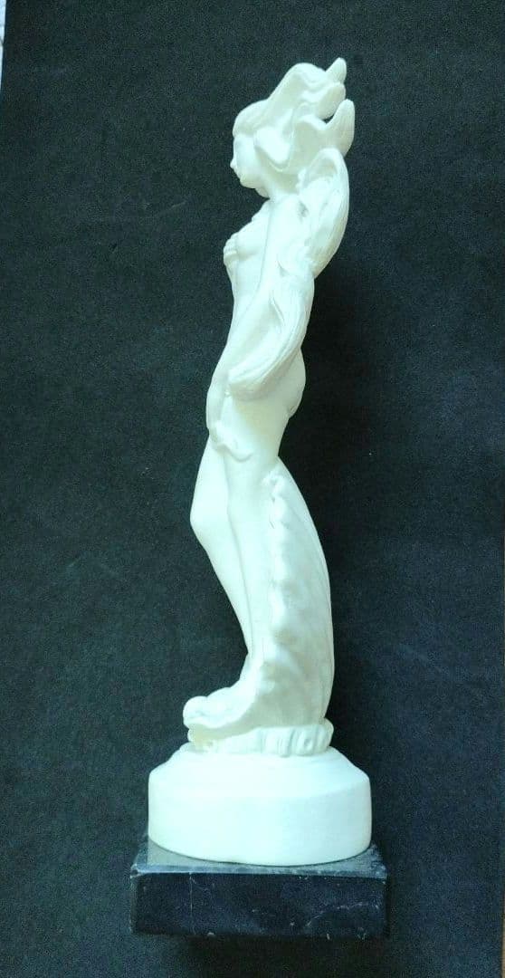 ヴィーナスの誕生 ボッティチェッリ ウフィツィ美術館 フィレンツェ