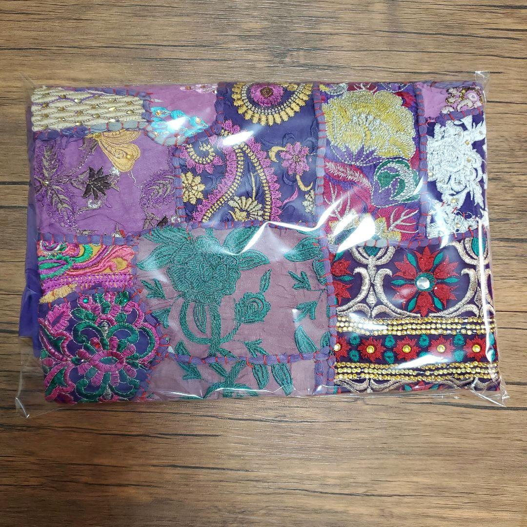 ウォールアート パープル ヴィンテージサリー リメイクラグ - メルカリ