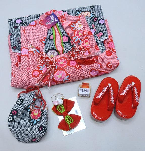 七五三 三歳 女児 被布着物フルセット 黒色×赤色 お仕立て無料 NO31594