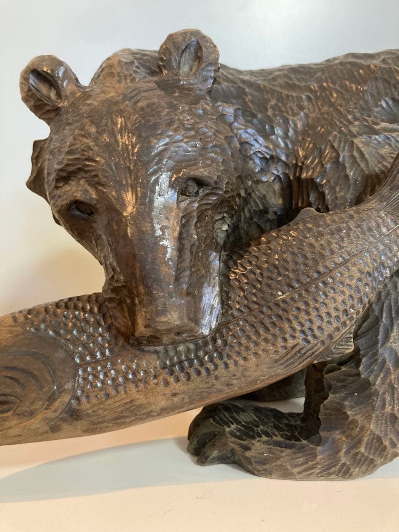 木彫り熊　鮭咥え熊　あらき作　美品　木彫