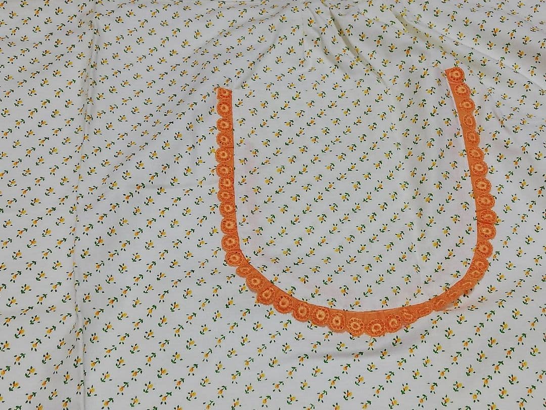 昭和レトロ 当時ものエプロン 小さめエプロン 三越百貨店 当時物 台所レトロ雑貨