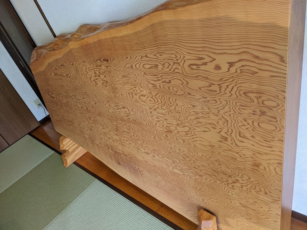 ねずこ　鼠子　一枚板　ネズコ