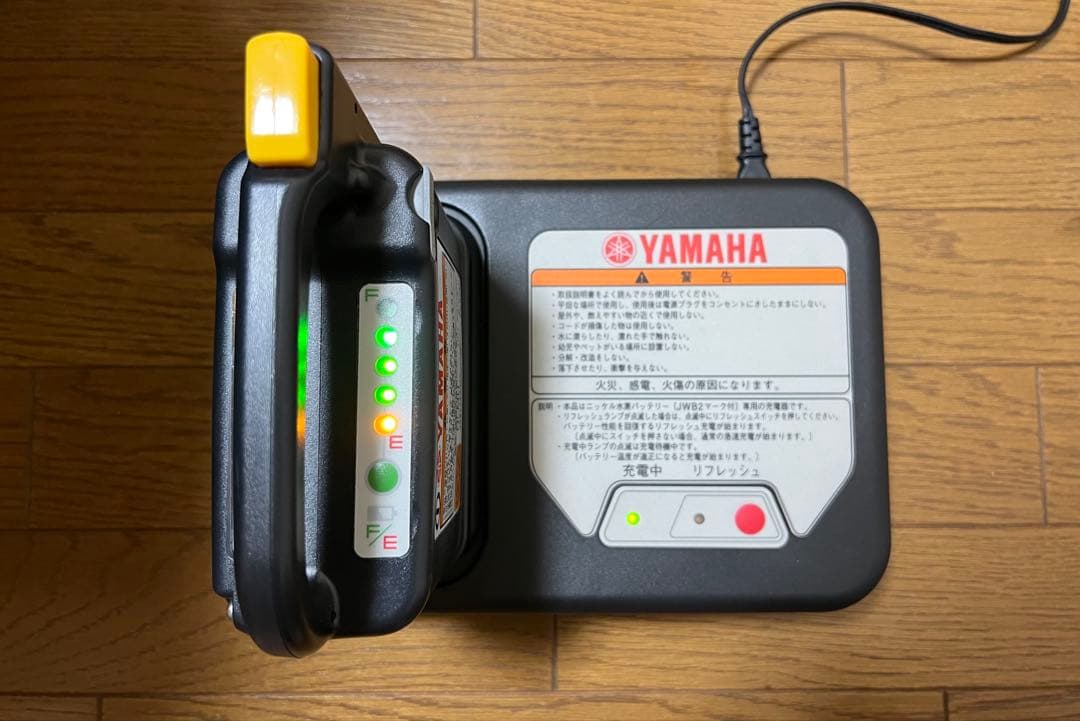 【美品】YAMAHA 軽量型電動車椅子　JWアクティブ　バッテリー2個　充電器付