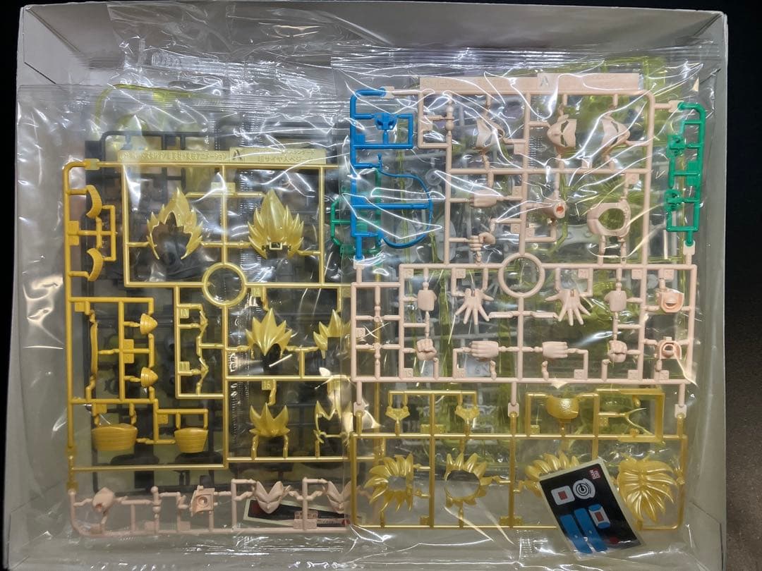 未開封　ドラゴンボールZ 超サイヤ人トランクス＆ベジータ DXセット　プラモデル