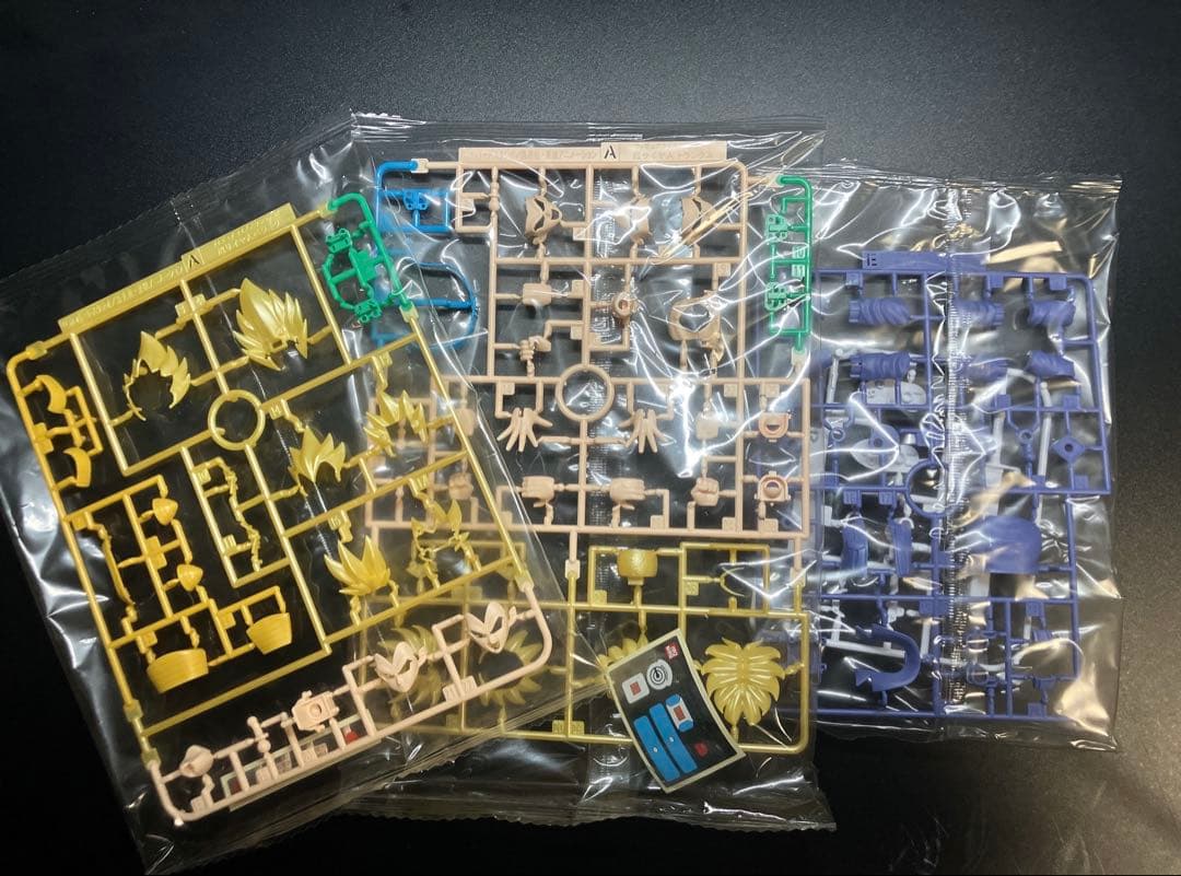 未開封　ドラゴンボールZ 超サイヤ人トランクス＆ベジータ DXセット　プラモデル