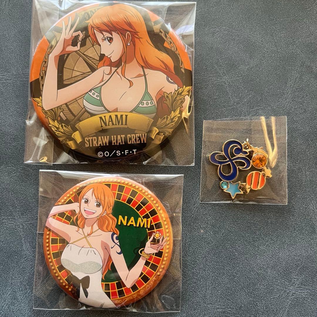 ワンピース ナミ 缶バッチ チャーム 3点セット - メルカリ