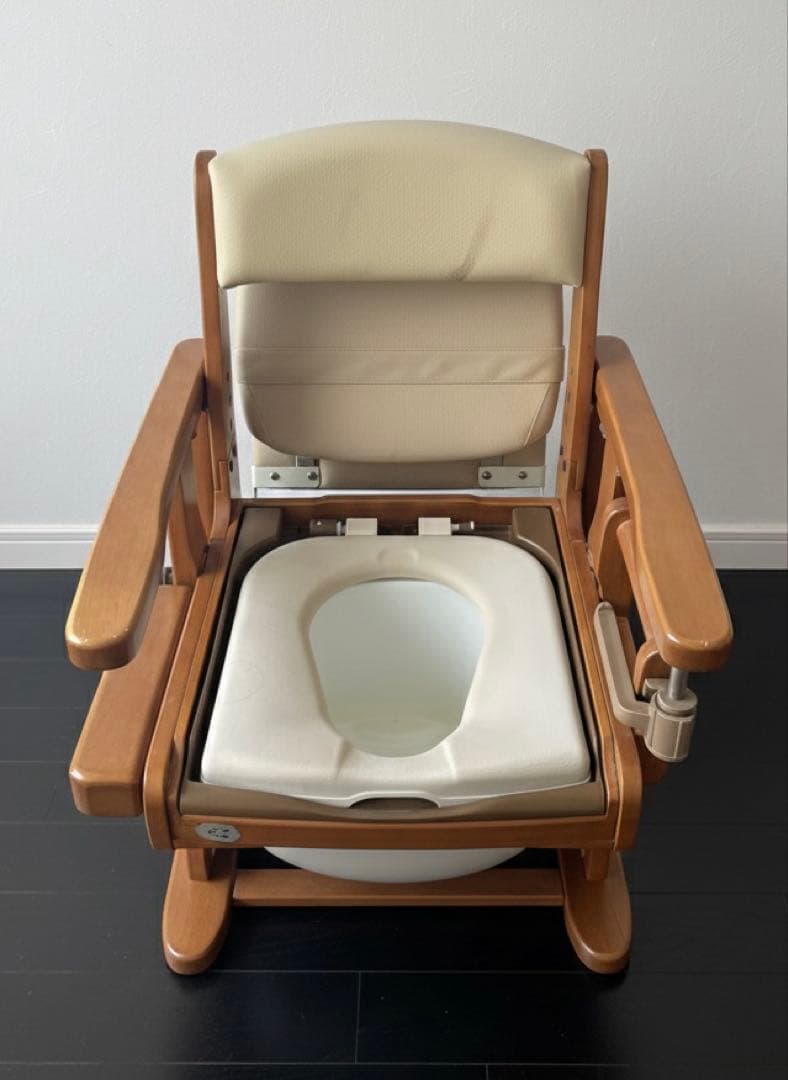 【介護用トイレ】　 家具調トイレセレクト　はねあげ（L）