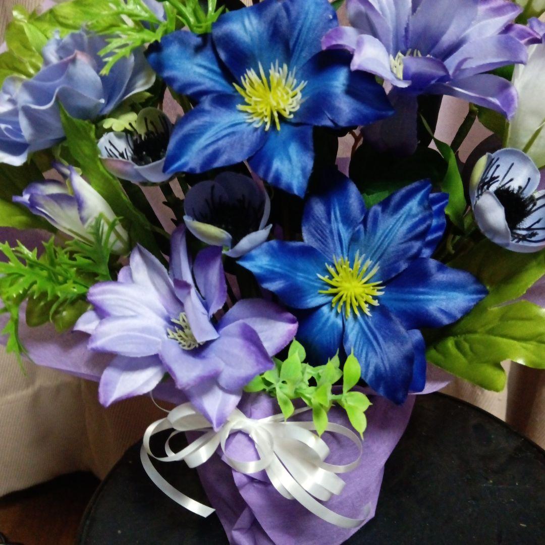 お供え花　仏花　造花アレンジ　クレマチス