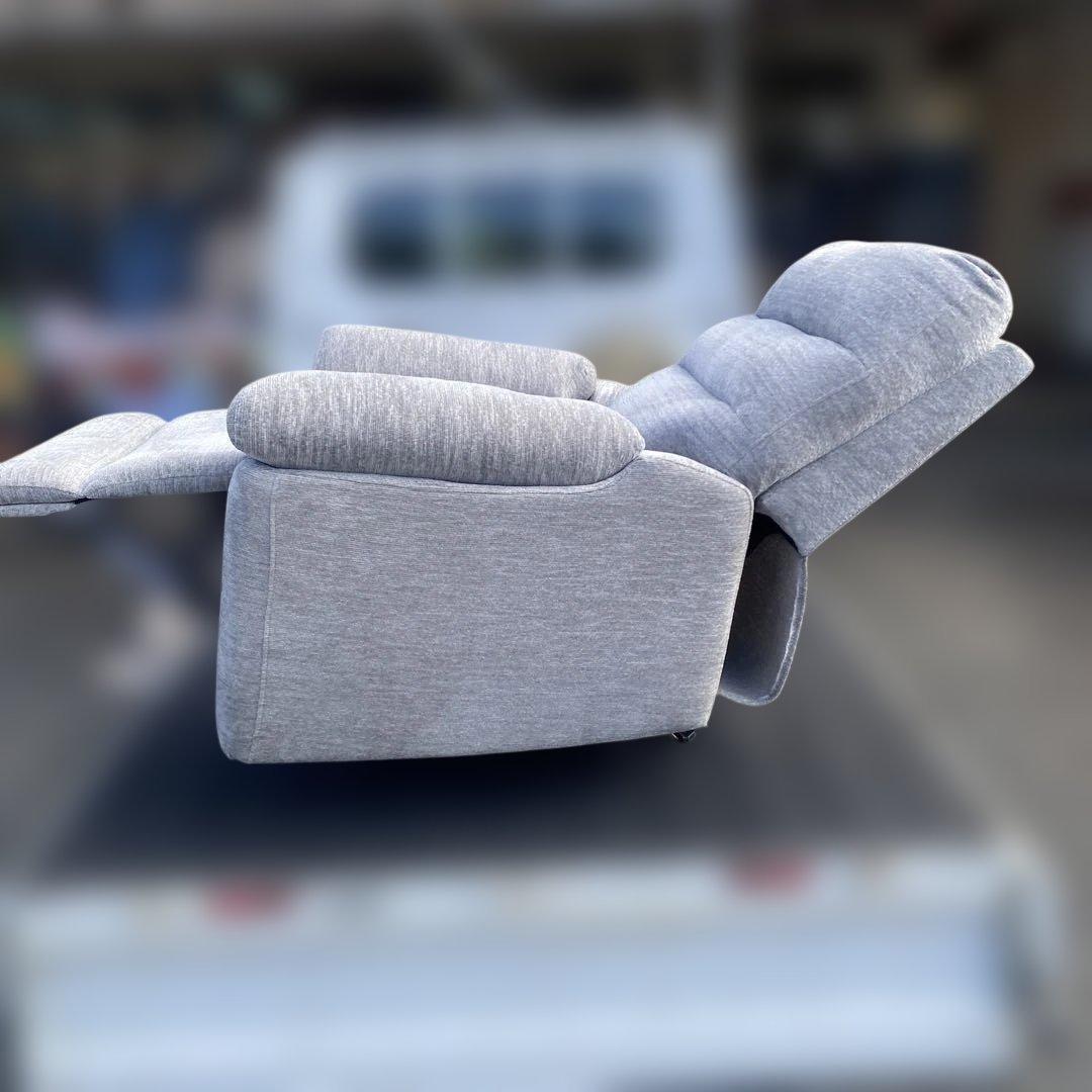 値下げしました　グレーのリクライニングソファ　ゆりかご　ロッキングチェア