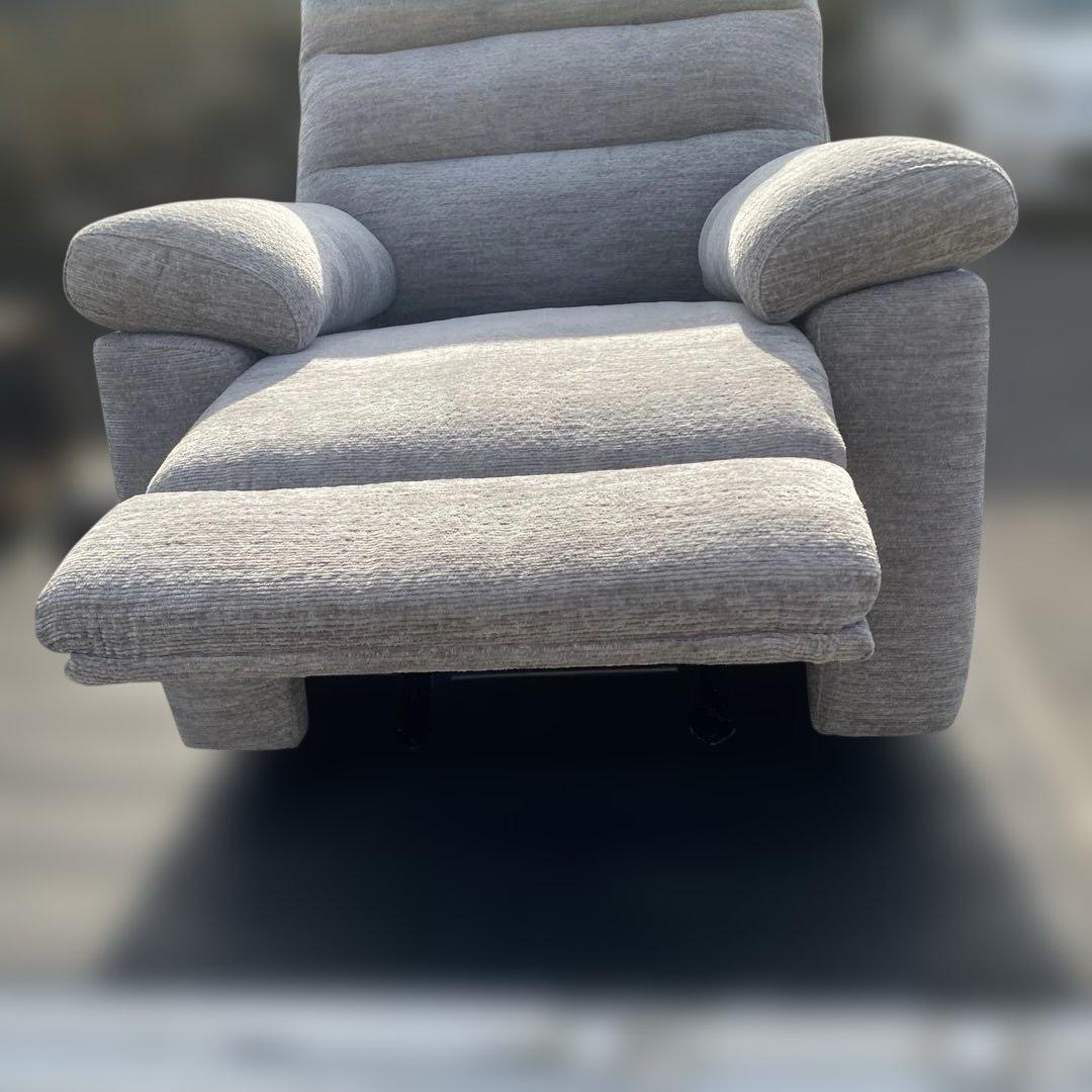 値下げしました　グレーのリクライニングソファ　ゆりかご　ロッキングチェア