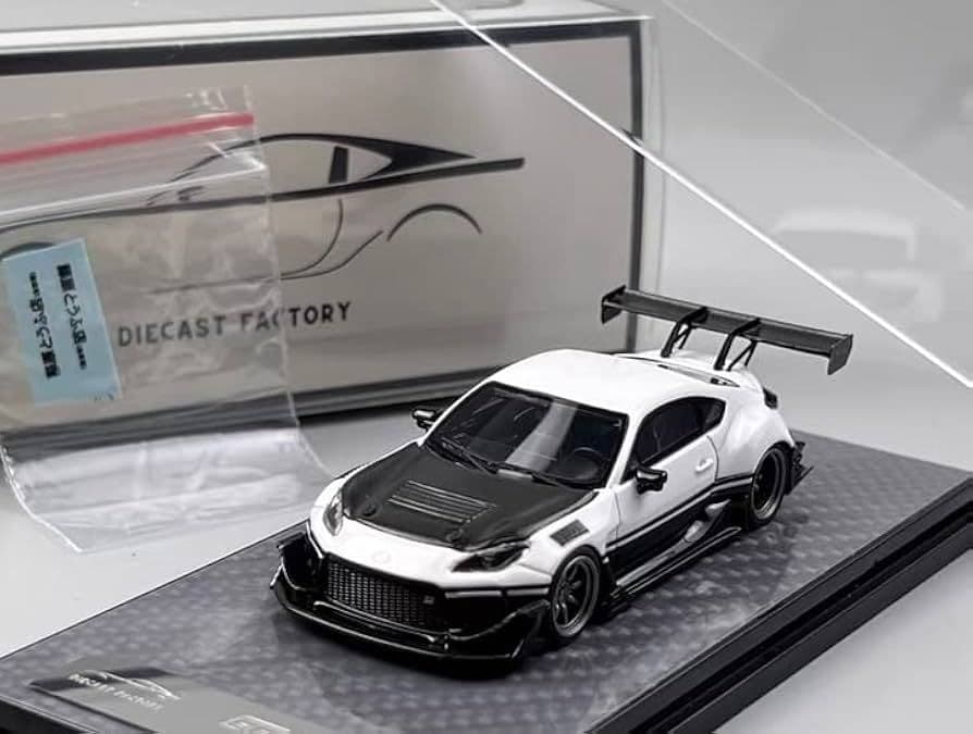 1/64 トヨタ GR86 GT Wing TOYOTA 藤原とうふ店 86 - メルカリ