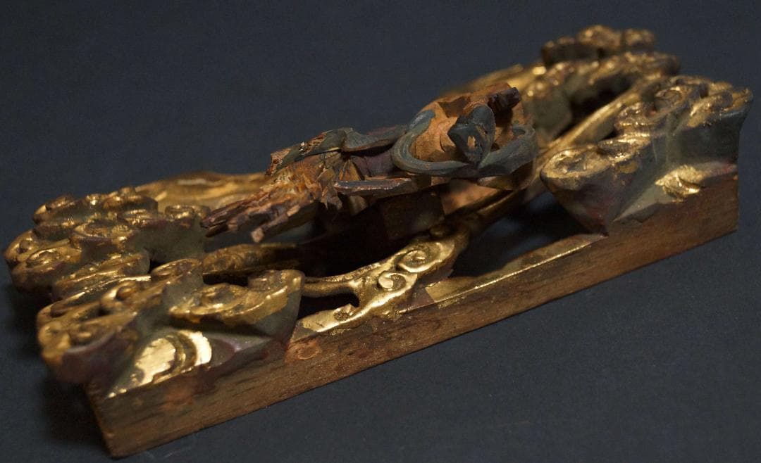 江戸末期一刀彫り高浮彫『天女飛天図』 木造彩漆金箔 木彫欄間飾り置物 オブジェ