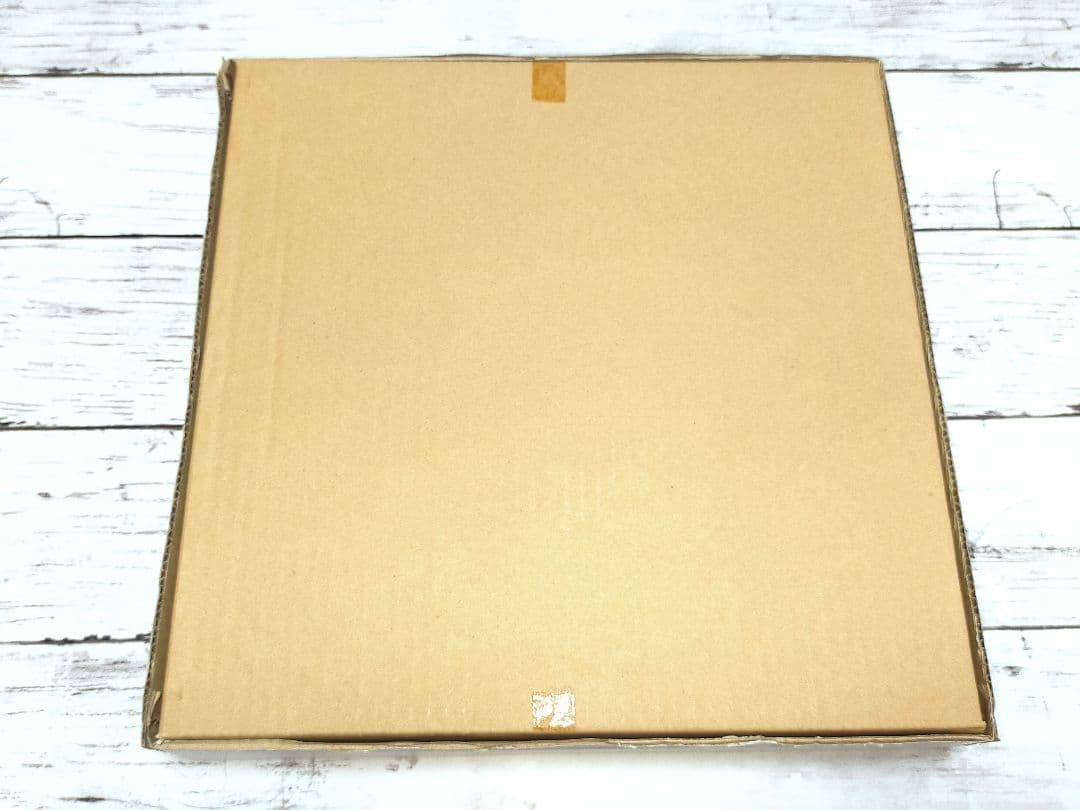 鈴木史子さん 白い陶器の大皿 9寸 粉引 作家 白と青の